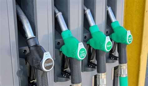 'Super' diesel fuels .